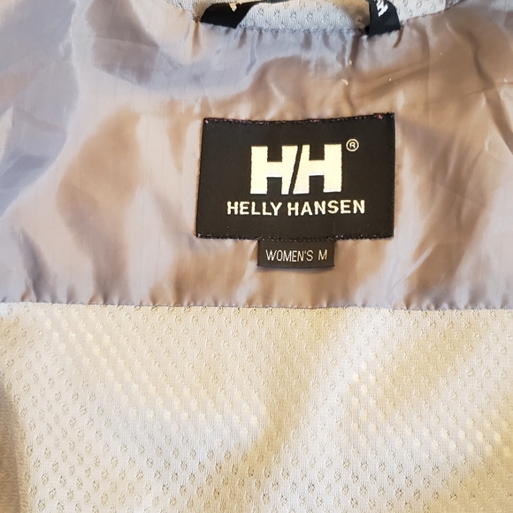 Helly Hansen ski jacket and pants - Picture 5 of 8